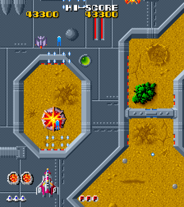 クラウド Damaged construction equipment, damaged construction equipment for